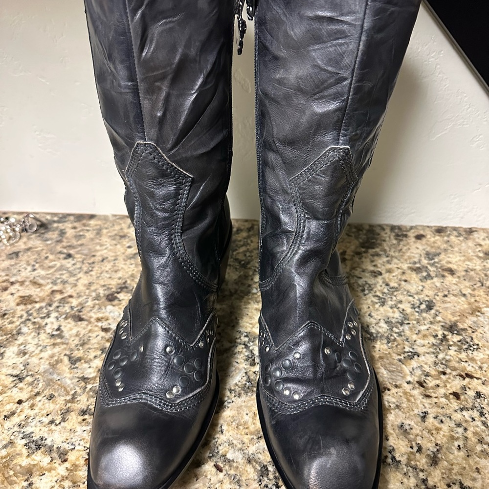 Mark Nason women’s size 10 leather boots